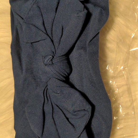 Hair accessories bundle of 6 piece 2 cap 4 headband - Picture 6 of 7